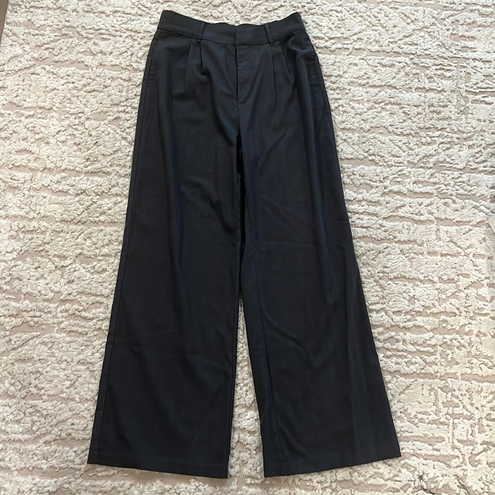 Abercrombie and Fitch Pleated Pantsuit